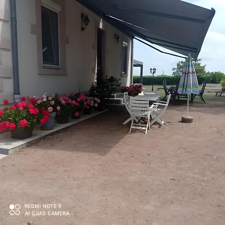 Entre Brionnais Et Bourbonnais Bed & Breakfast Montaiguet-en-Forez