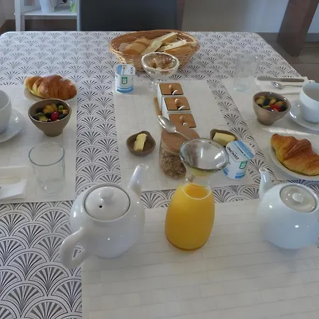 Bed & Breakfast Entre Brionnais Et Bourbonnais 3*